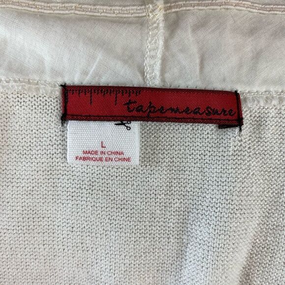 Tapemeasure White Top Size L EUC - Picture 7 of 7